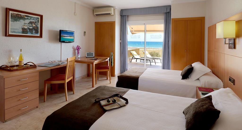 קסטלדפלס Aparthotel Solifemar מראה חיצוני תמונה